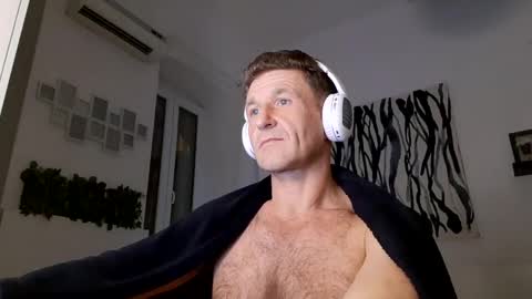 apollobest77 online show from February 9, 11:57 pm