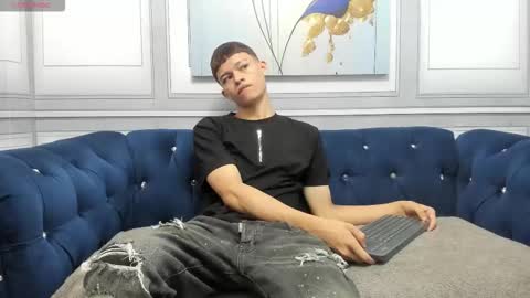   online show from March 13, 2:18 am