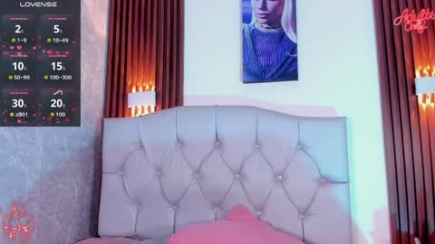 Snapshot of apolo_prince1 chatting on April 14, 9:21 pm Apolo online show from April 14, 9:21 pm
