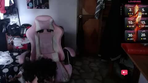 Snapshot of apolo_s chatting on August 8, 7:16 pm Andres online show from August 8, 7:16 pm