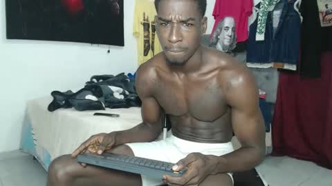 apoloblackbig online show from November 1, 10:06 am