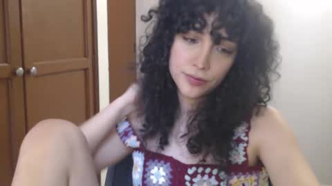 Snapshot of apolosbitch chatting on March 10, 7:29 pm Nix online show from March 10, 7:29 pm