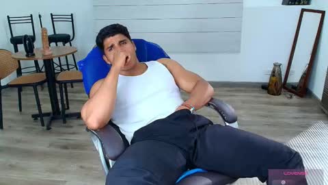 Snapshot of apolotherock chatting on March 20, 8:35 pm Apolo online show from March 20, 8:35 pm