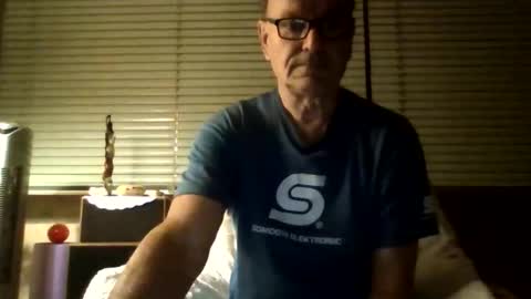 Snapshot of apony58 chatting on October 23, 4:23 am Adam online show from October 23, 4:23 am