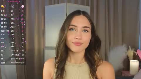 Snapshot of appleeepie chatting on September 12, 9:09 am Vicki online show from September 12, 9:09 am