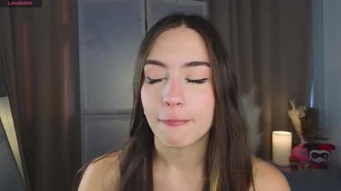 Snapshot of appleeepie chatting on October 17, 9:01 am Vicki online show from October 17, 9:01 am