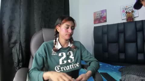 sofi y kevin online show from December 16, 1:05 pm