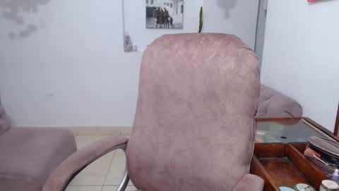 apprilfoxx online show from November 12, 3:45 pm