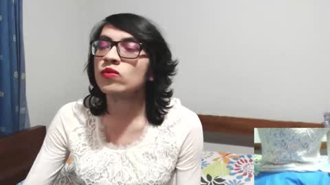 april1999350209 online show from October 13, 5:51 am