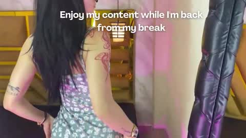   online show from November 6, 12:17 pm