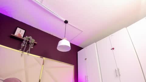 April online show from November 28, 11:24 am