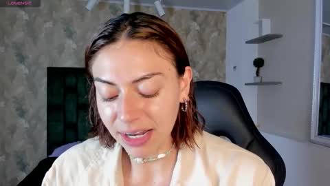  April  online show from January 10, 12:18 pm