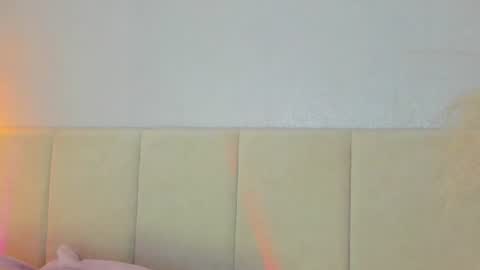 Snapshot of april_ebony18_ chatting on July 8, 11:15 am April online show from July 8, 11:15 am