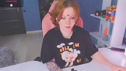 Snapshot of april_hentaigirl chatting on October 26, 4:13 pm    my special content  online show from October 26, 4:13 pm