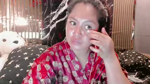 Snapshot of april_samantha19 chatting on June 17, 12:40 pm april_samantha19 online show from June 17, 12:40 pm