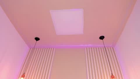 April online show from December 24, 6:22 am