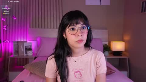 Snapshot of aprilqueenie chatting on May 18, 7:31 pm aprilqueenie online show from May 18, 7:31 pm