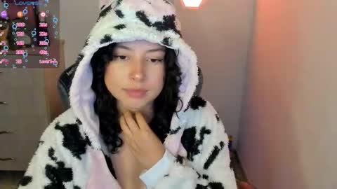 Snapshot of aqua_emilly chatting on September 15, 12:10 am aqua emilly online show from September 15, 12:10 am