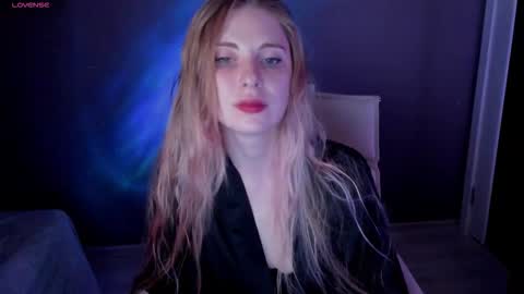 Snapshot of aqualen chatting on November 9, 6:50 pm aqualen online show from November 9, 6:50 pm