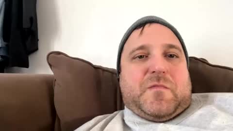 Snapshot of aquaman_x chatting on January 4, 10:24 pm Aquaman online show from January 4, 10:24 pm