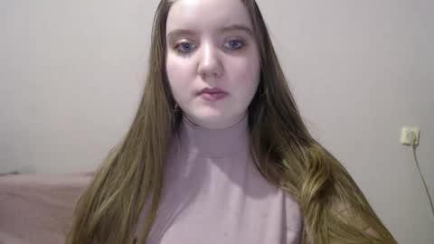 Snapshot of aquanarmin chatting on December 16, 4:45 am Josefin online show from December 16, 4:45 am