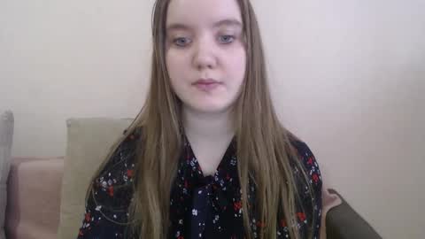 Snapshot of aquanarmin chatting on January 22, 8:07 am Josefin online show from January 22, 8:07 am