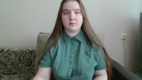 Josefin online show from June 6, 5:23 am
