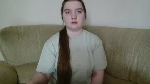 Snapshot of aquanarmin chatting on June 27, 3:44 am Josefin online show from June 27, 3:44 am