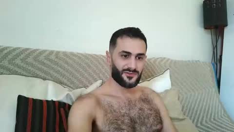 hairycub online show from December 21, 5:14 am