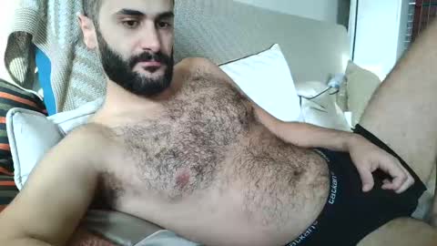 hairycub online show from March 11, 3:59 am