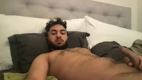 Snapshot of arabicforyou69 chatting on March 31, 12:45 am arabicforyou69 online show from March 31, 12:45 am