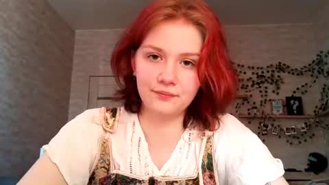 Sarah online show from June 17, 11:34 am