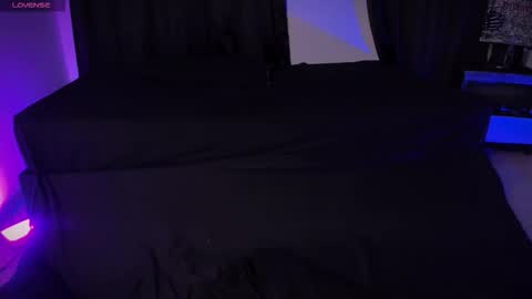 Aram 3 online show from November 15, 7:54 pm