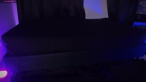 Aram 3 online show from November 21, 7:45 pm