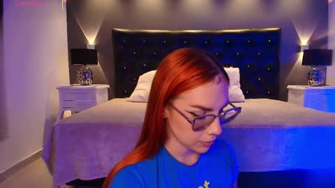 Snapshot of arannamartinez chatting on November 9, 5:44 pm IGLondon mj2 online show from November 9, 5:44 pm