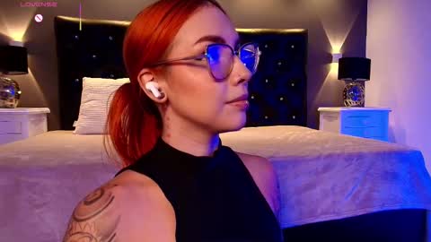 Snapshot of arannamartinez chatting on November 12, 7:57 pm IGLondon mj2 online show from November 12, 7:57 pm