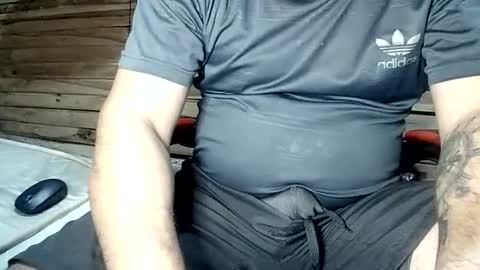 Snapshot of arcanguel_05 chatting on June 12, 4:44 am arcanguel 05 online show from June 12, 4:44 am