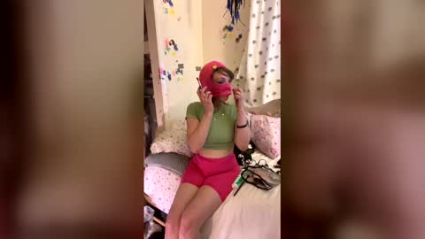 Snapshot of areallifeangel chatting on May 28, 12:13 pm areallifeangel online show from May 28, 12:13 pm