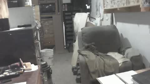 Snapshot of arealshowoff chatting on May 16, 11:31 am arealshowoff online show from May 16, 11:31 am