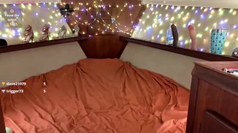 Areola Sky online show from October 22, 5:02 pm