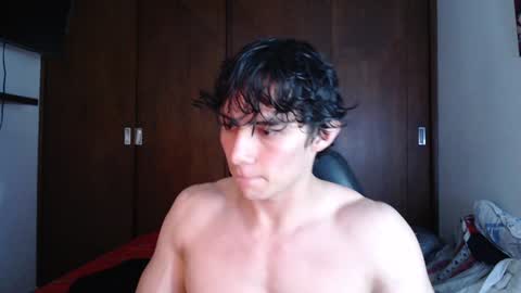 Snapshot of ares_aestheticgod chatting on January 26, 4:41 am Ares D online show from January 26, 4:41 am