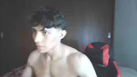 Snapshot of ares_aestheticgod chatting on November 13, 4:00 am Ares D online show from November 13, 4:00 am