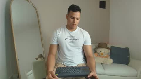 ares levi online show from February 5, 6:34 pm