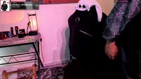 aress444 online show from March 2, 10:16 pm