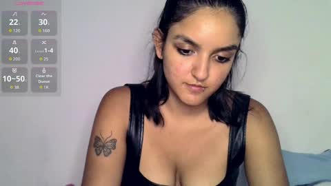 Bella online show from May 8, 3:01 am