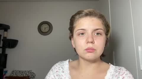 ari_crystal online show from February 11, 4:12 pm