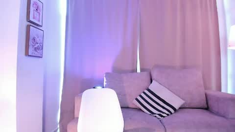 Ari online show from May 1, 2:54 pm