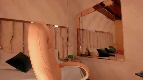 ARI  online show from September 13, 11:43 am