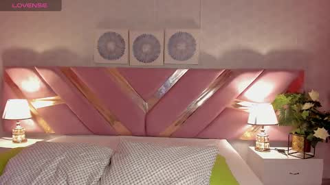 Ari  online show from January 22, 8:17 pm