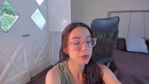 Ari Wilde online show from March 6, 12:56 pm